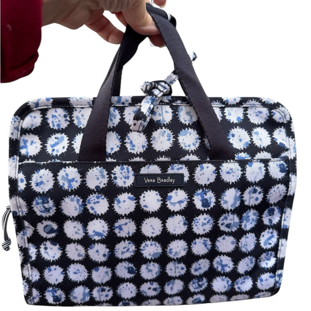 Vera Bradley hang up jewelry or toiletry bag!